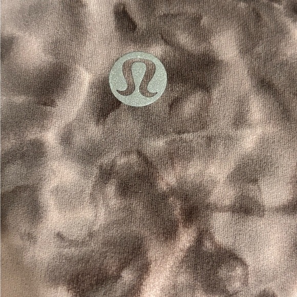 LULULEMON align tee ( NEW WITH TAGS ) - Picture 5 of 5